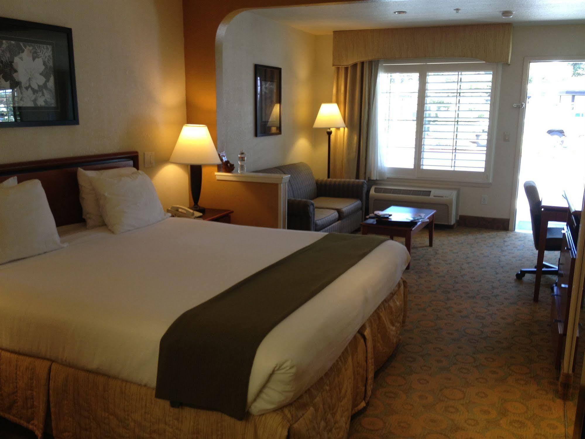 Atherton Park Inn And Suites Redwood City Extérieur photo