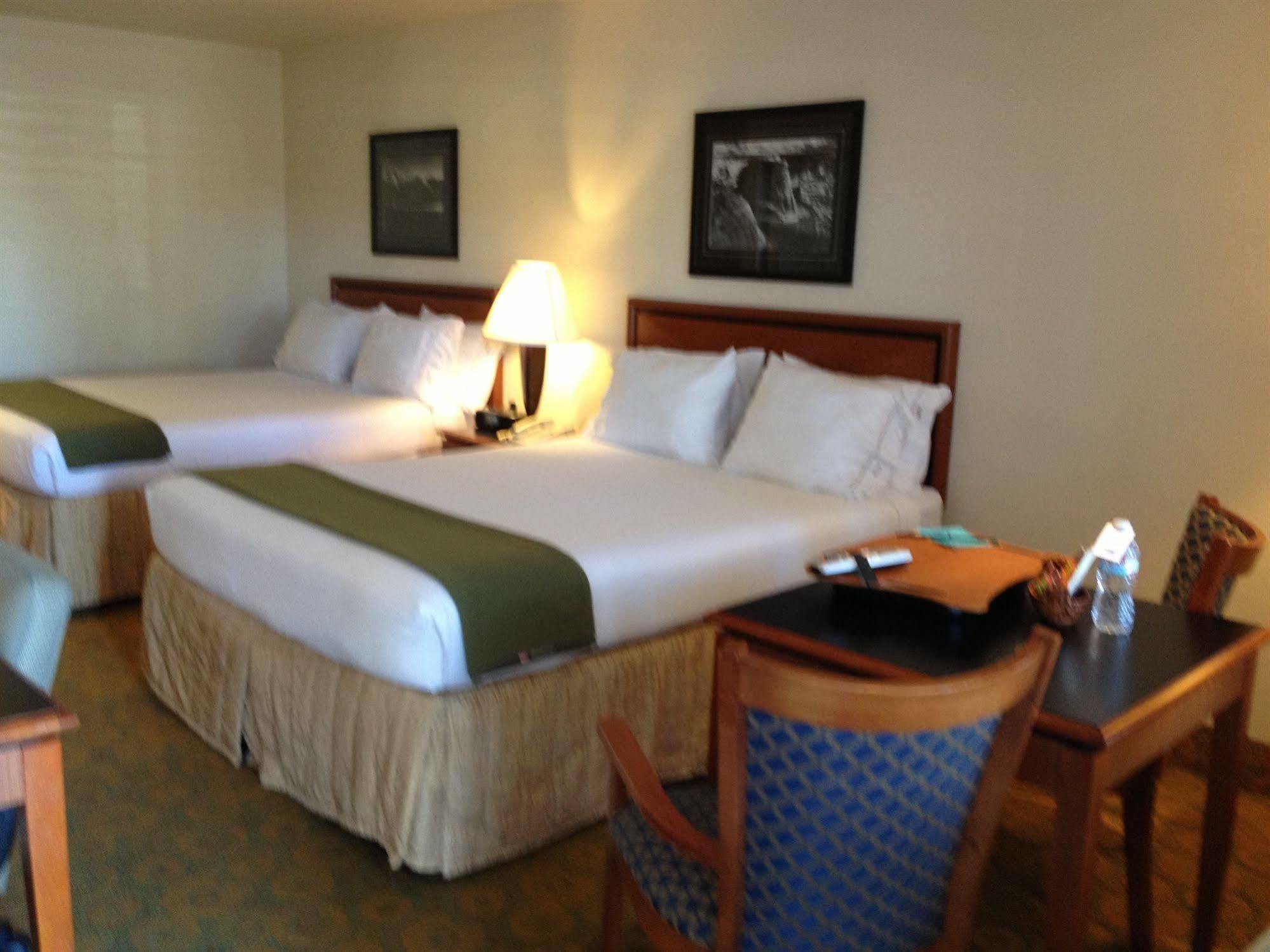 Atherton Park Inn And Suites Redwood City Extérieur photo