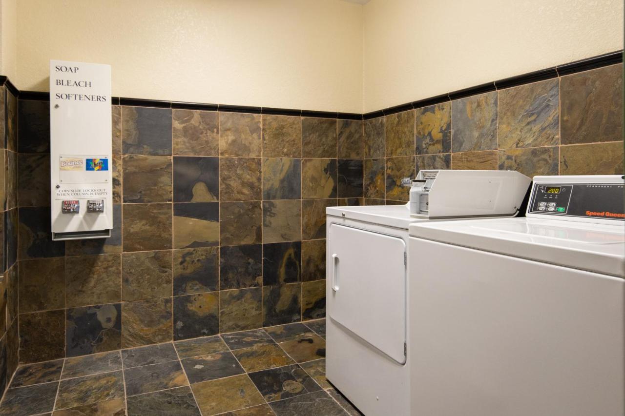 Atherton Park Inn And Suites Redwood City Extérieur photo