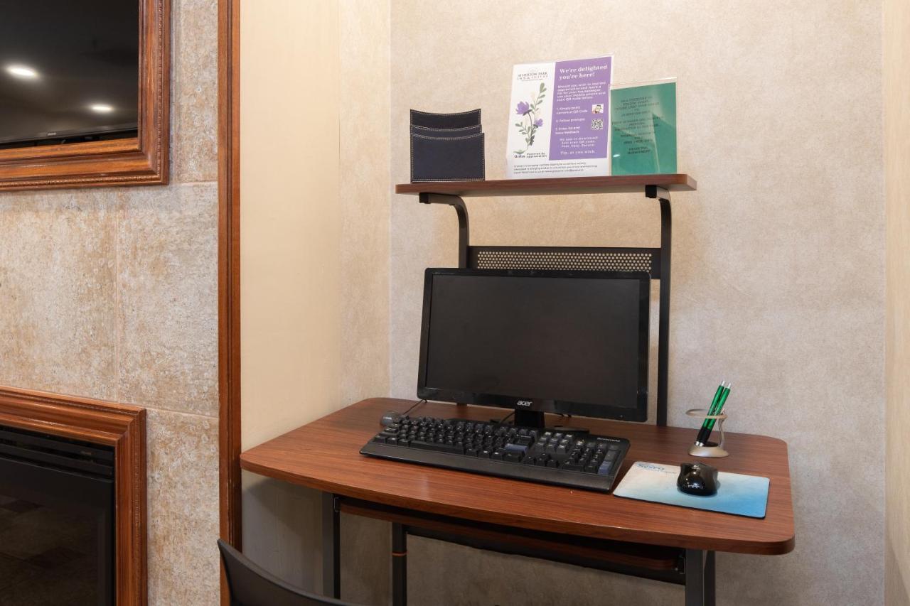 Atherton Park Inn And Suites Redwood City Extérieur photo